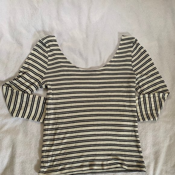 Aeropostale Long Sleeved Striped Shirt - Picture 4 of 4